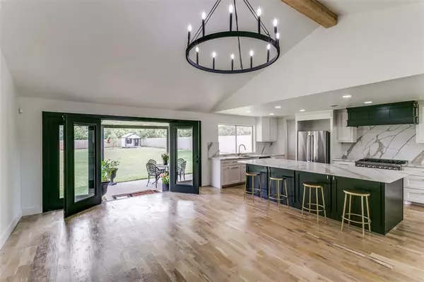 203 OAK VALLEY Drive, Colleyville, TX 76034