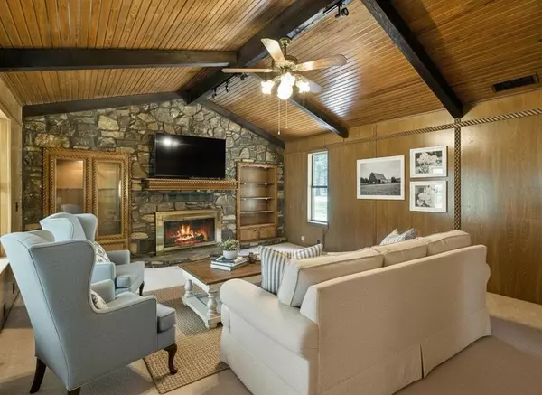 Stephenville, TX 76401,792 County Road 474