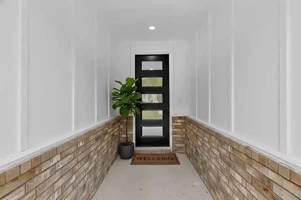 Gun Barrel City, TX 75156,139 Forest Oaks Drive