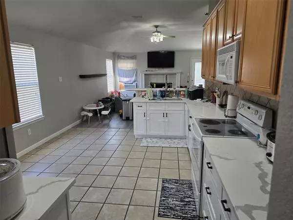 Saginaw, TX 76131,1033 Harriman Drive