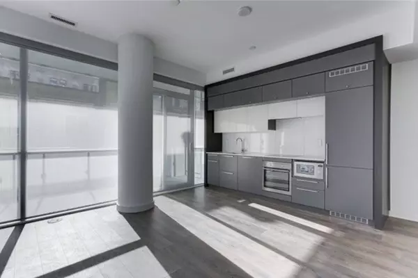 Toronto C01, ON M4Y 0B9,15 Grenville ST #410