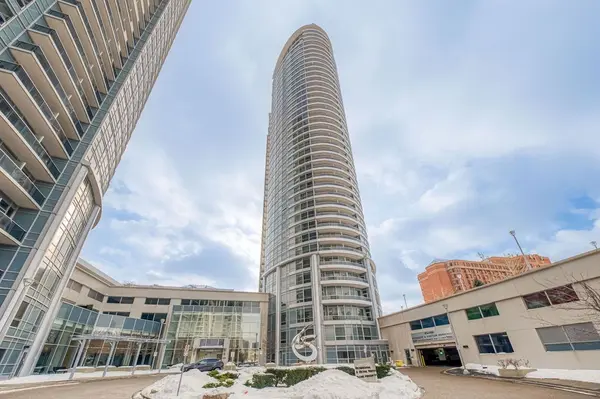 Toronto E07, ON M1S 0G3,125 Village Green SQ #3105