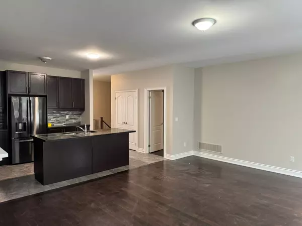 Clarington, ON L1E 0J7,9 Washburn PATH