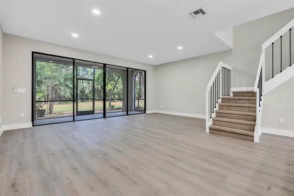 Boca Raton, FL 33433,6366 Longboat Lane #G104