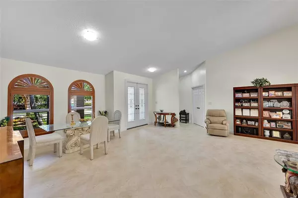 Coral Springs, FL 33076,4910 NW 104th Ave