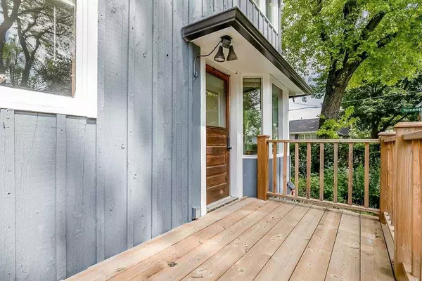 Aurora, ON L4G 2L5,24 Kennedy ST W #Unit A