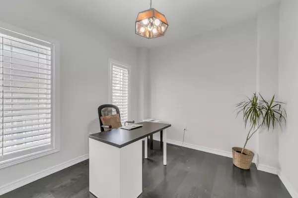 Georgina, ON L4P 0B8,46 Carness CRES