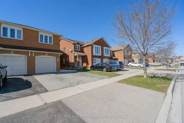 Mississauga, ON L5N 6Y9,3873 Densbury DR