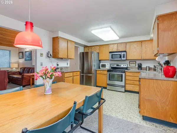 Vancouver, WA 98663,6103 NW BERNIE DR