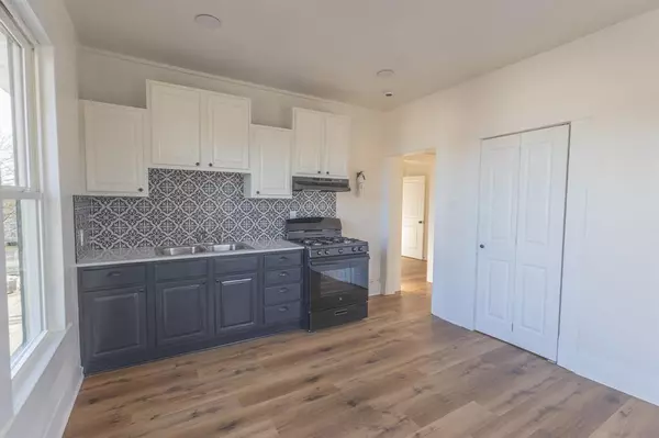 Waco, TX 76707,2220 Bosque Boulevard