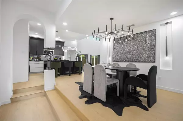 Dallas, TX 75212,3343 Parvia Avenue