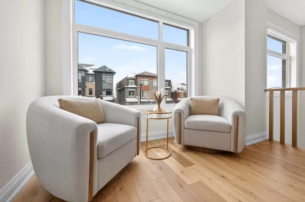 Newmarket, ON L3X 0M7,919 Isaac Phillips WAY