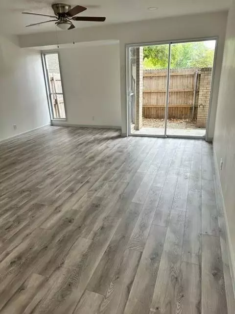 Richardson, TX 75080,926 S WEATHERRED Drive #11B