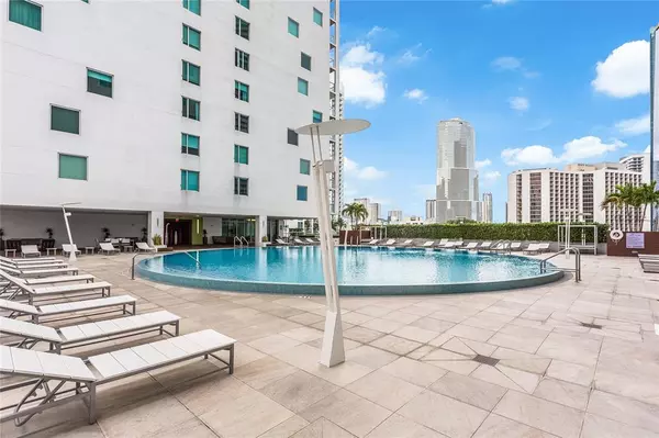 Miami, FL 33131,55 SE 6th St #3500