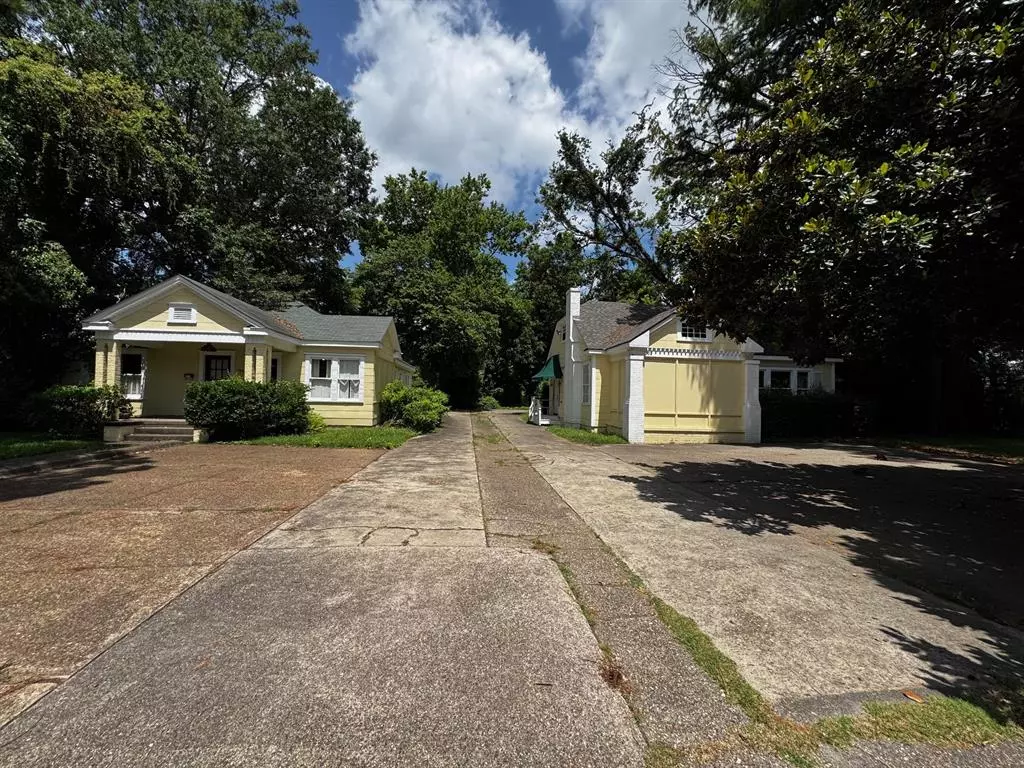 Shreveport, LA 71105,302 Albany Avenue