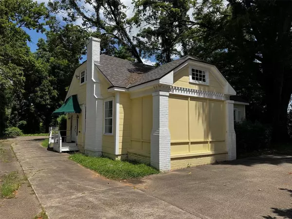 Shreveport, LA 71105,302 Albany Avenue