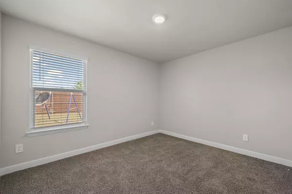 Alvarado, TX 76009,516 Highland Park Trail