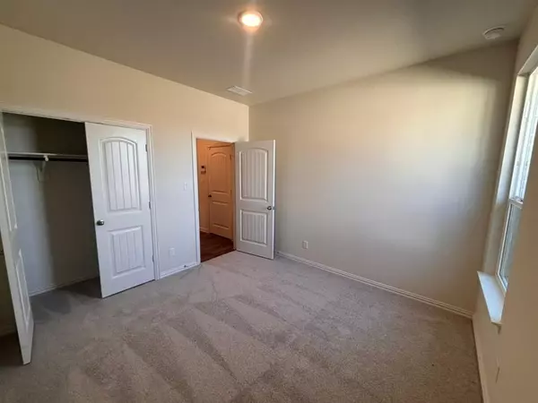 Fort Worth, TX 76052,14408 Shooting Star Drive