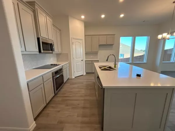 Weatherford, TX 76087,2300 Shamrock Lane