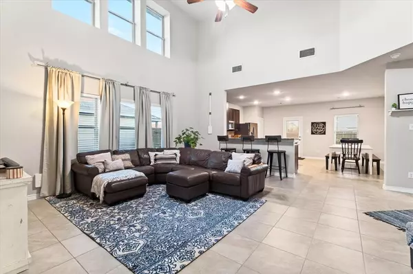 313 Countryside Drive, Aubrey, TX 76227