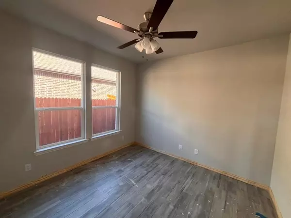 Haslet, TX 76052,14413 Shooting Star Drive