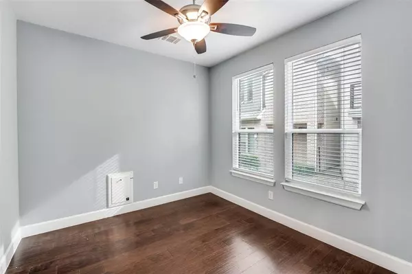 Dallas, TX 75231,8233 Laflin Lane