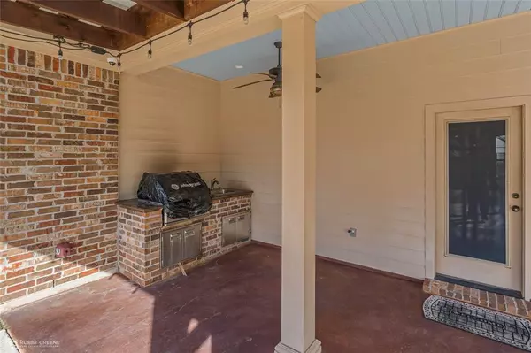 Shreveport, LA 71115,935 Rochel Drive