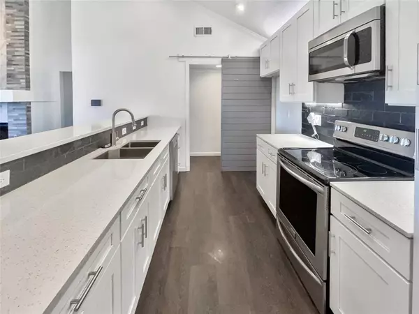 Plano, TX 75023,6504 Castille Court