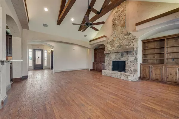 Wills Point, TX 75169,1088 SHADOW LAKES Drive