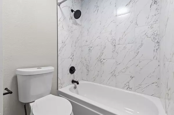 Waco, TX 76710,1700 Laurel Lake Drive