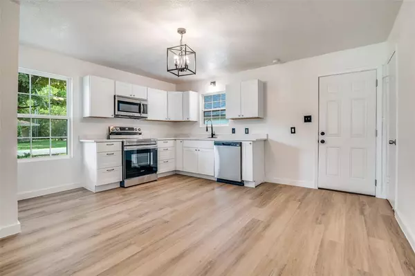 Quinlan, TX 75474,109 Church Street