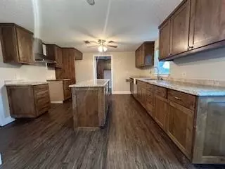 Sherman, TX 75090,4662 Fm 697