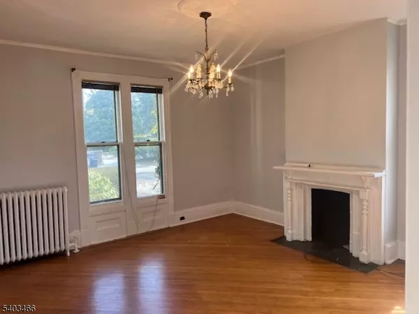 Plainfield City, NJ 07060,834 Carlton Ave #1