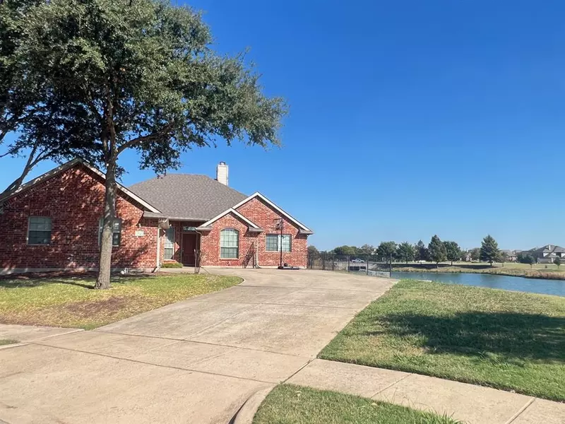 1721 Nestledown Drive, Allen, TX 75002