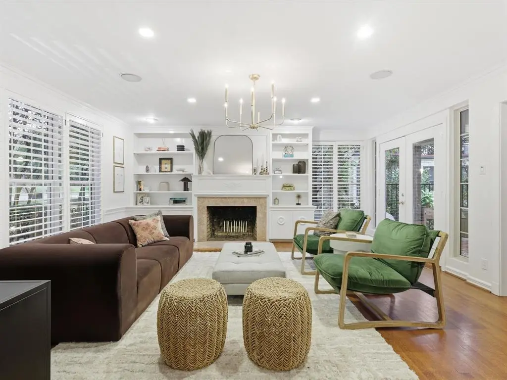 Fort Worth, TX 76109,2341 Lofton Terrace