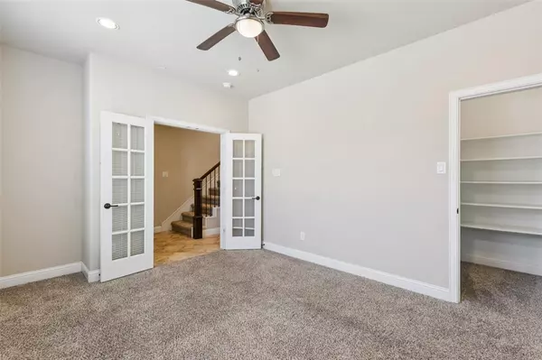 Lewisville, TX 75056,298 Almanor Street