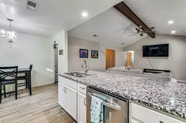 Arlington, TX 76015,2012 Norfolk Drive