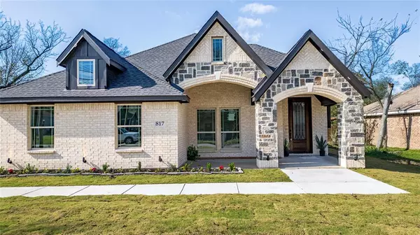 Terrell, TX 75160,817 N Virginia Street