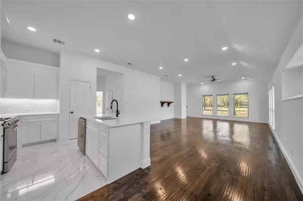 Terrell, TX 75160,817 N Virginia Street