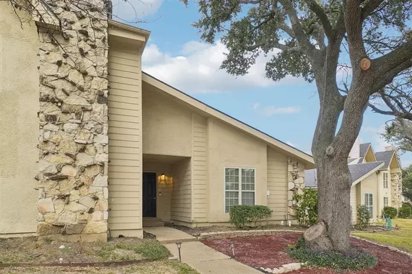 Dallas, TX 75243,9437 Timberleaf Drive