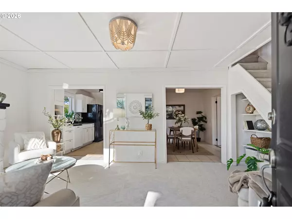 Lincoln City, OR 97367,1523 NE 12TH ST