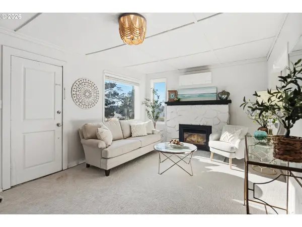 Lincoln City, OR 97367,1523 NE 12TH ST