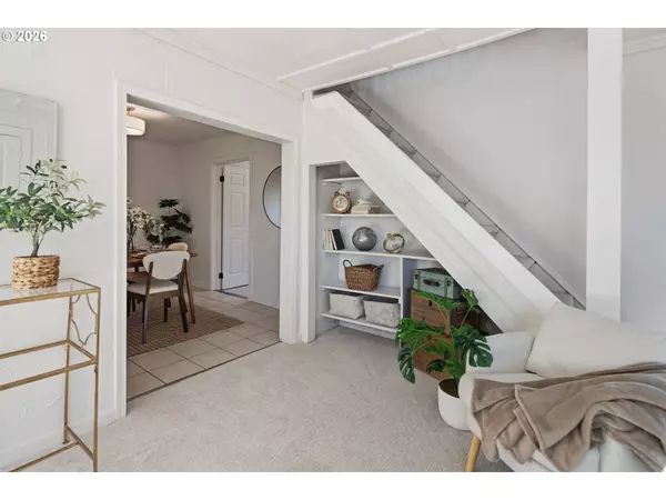 Lincoln City, OR 97367,1523 NE 12TH ST