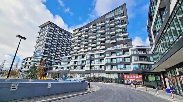 2489 Taunton RD #1216, Oakville, ON L6H 3R8