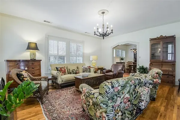 Waxahachie, TX 75165,311 E Marvin Avenue