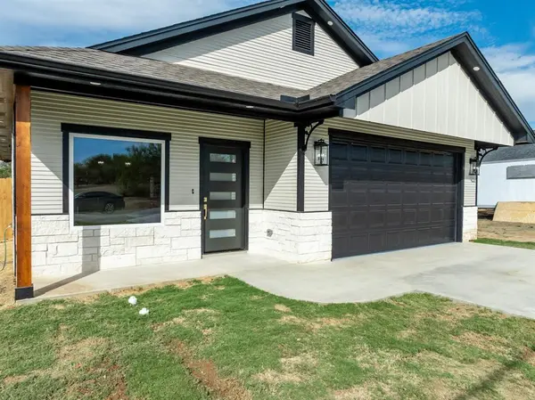 Hillsboro, TX 76645,702 S Ivy Street