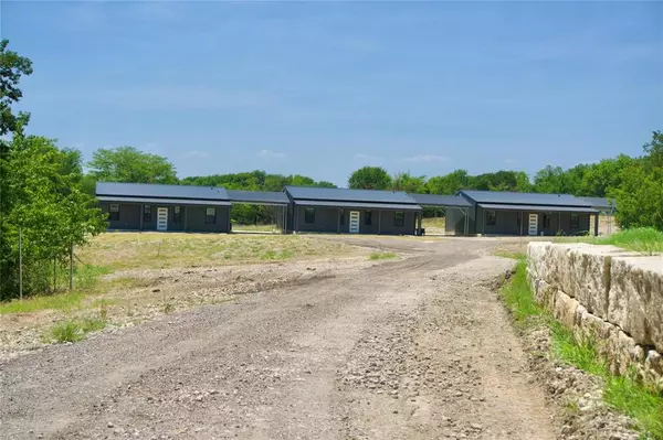 Farmersville, TX 75442,325 County Road 560 #A