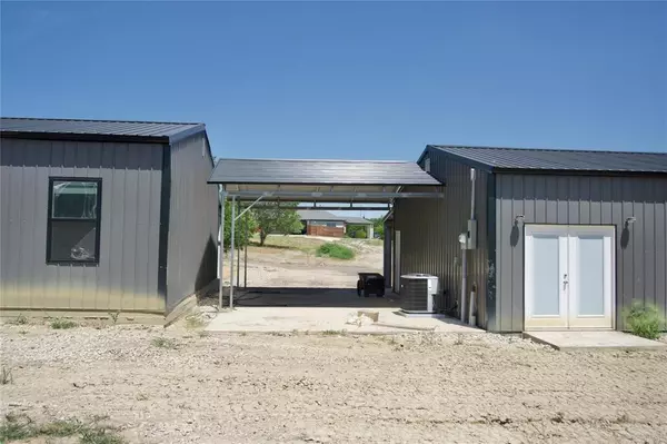 Farmersville, TX 75442,325 County Road 560 #A