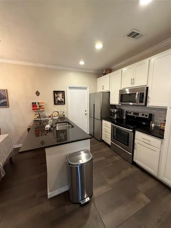 Dallas, TX 75254,5616 Preston Oaks Road #1605