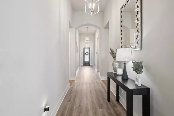 Midlothian, TX 76065,1205 S Roundwash Way